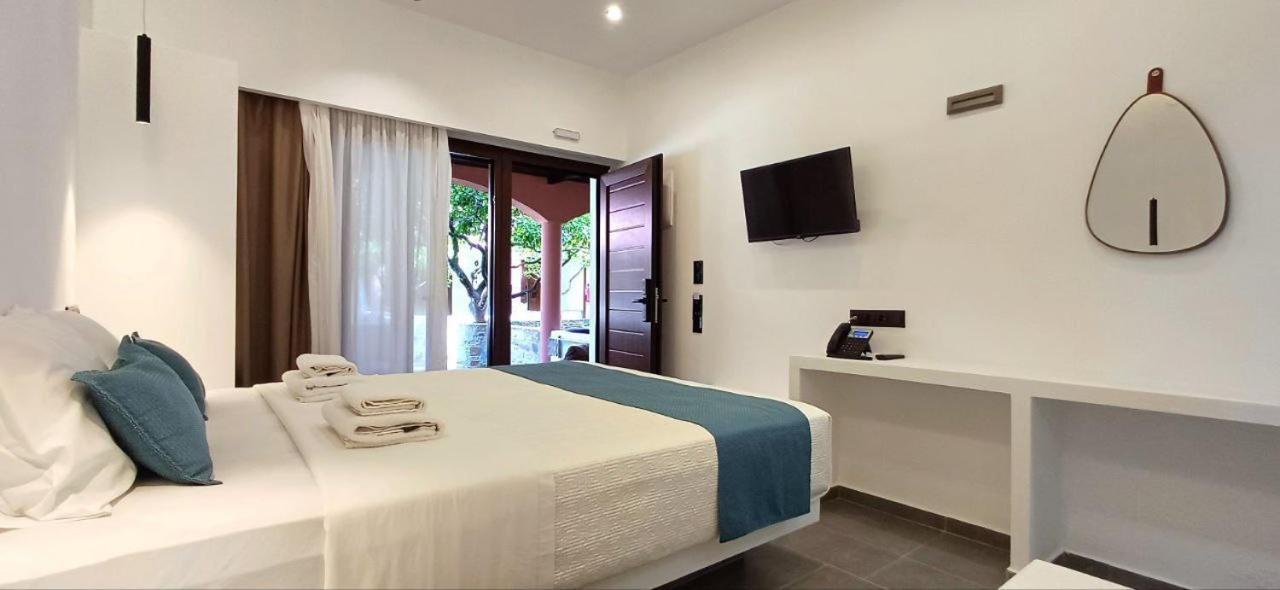 Rigas Hotel Skopelos Dış mekan fotoğraf